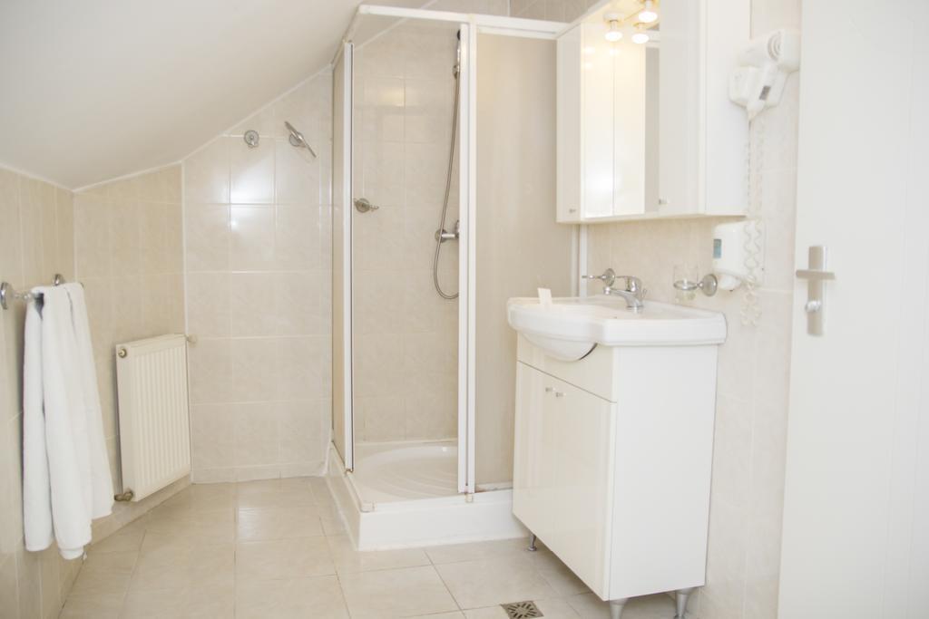 Villa Grande Iasi Room photo